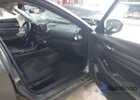 2023 Nissan Altima Sv Fwd z USA, uszkodzony, nr VIN 1N4BL4DV8PN375313